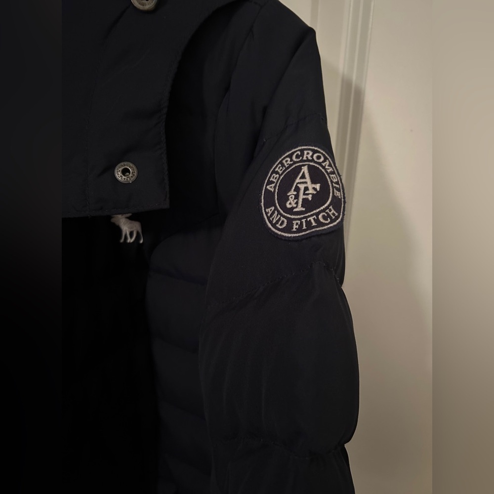Abercrombie & Fitch Navy Puffer Coat - Picture 2 of 6